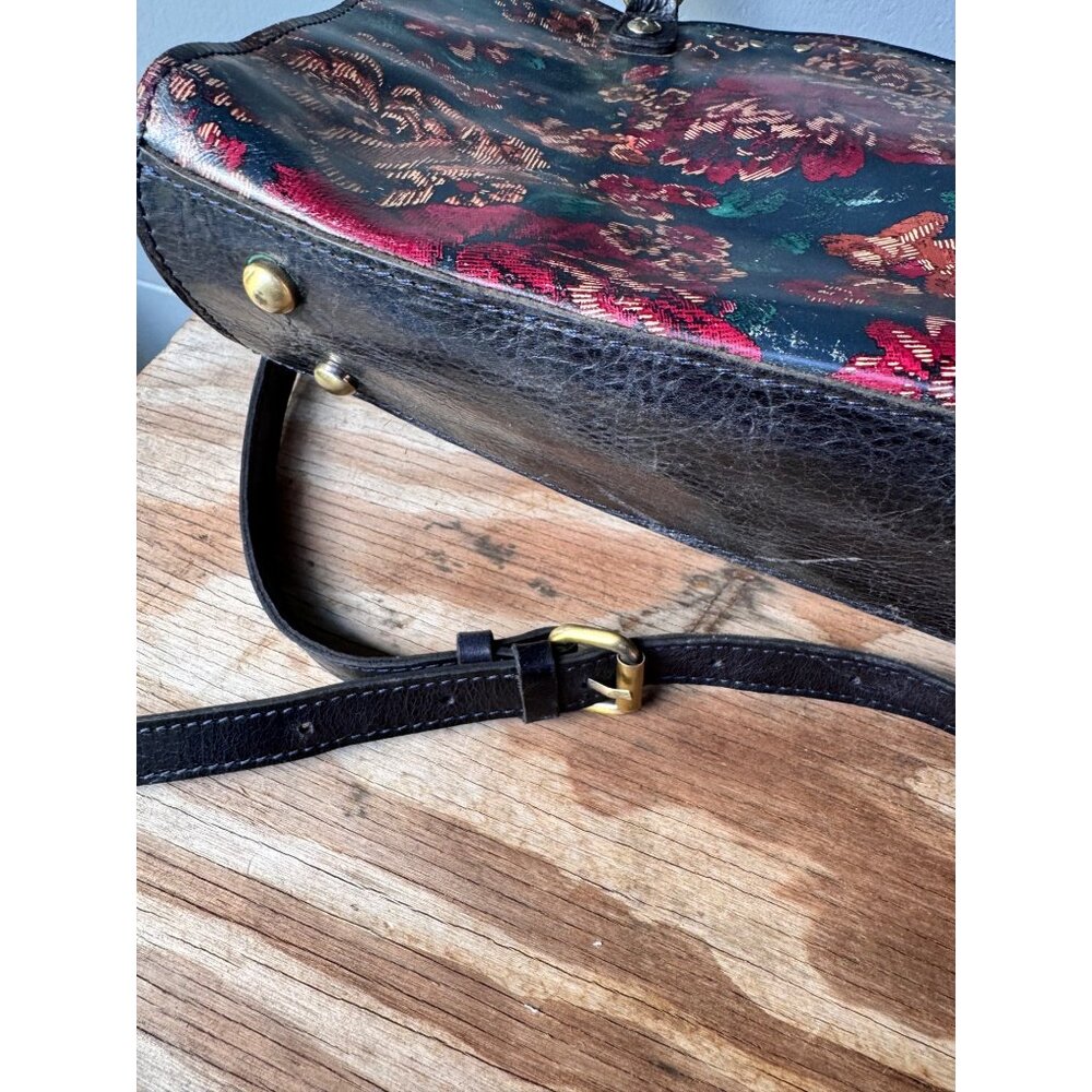 Patricia Nash Floral Tapestry Handbag W/ Black Leather Accents Adjustable Strap - Picture 6 of 14